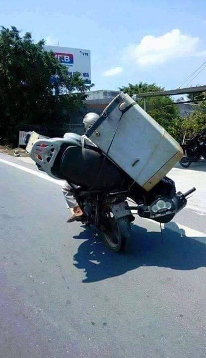 kelebihan muatan banget © 2016 brilio.net