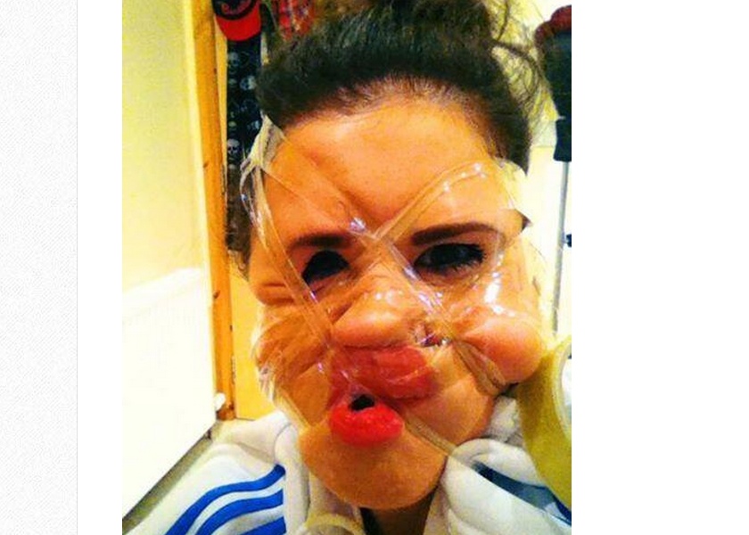 selfie cewek antimainstream © 2016 brilio.net