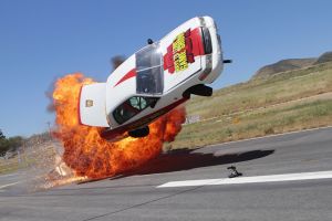 8 Adegan car stunt yang paling bikin deg-degan
