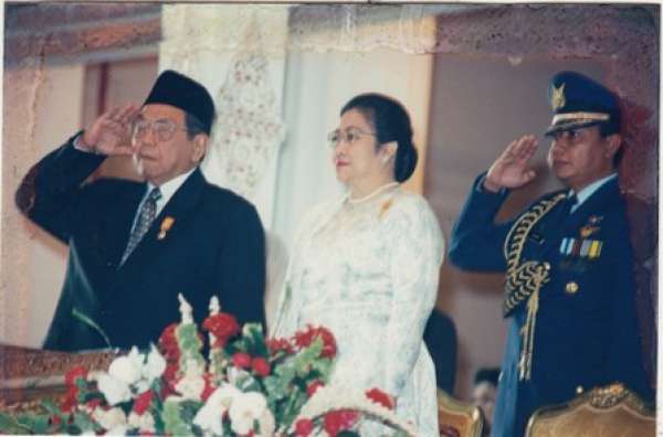 Gus Dur lawas © 2016 brilio.net Gus Dur lawas © 2016 brilio.net