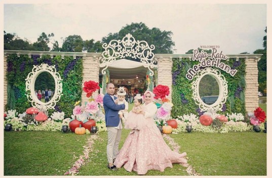 Syahrini ultah © 2016 brilio.net