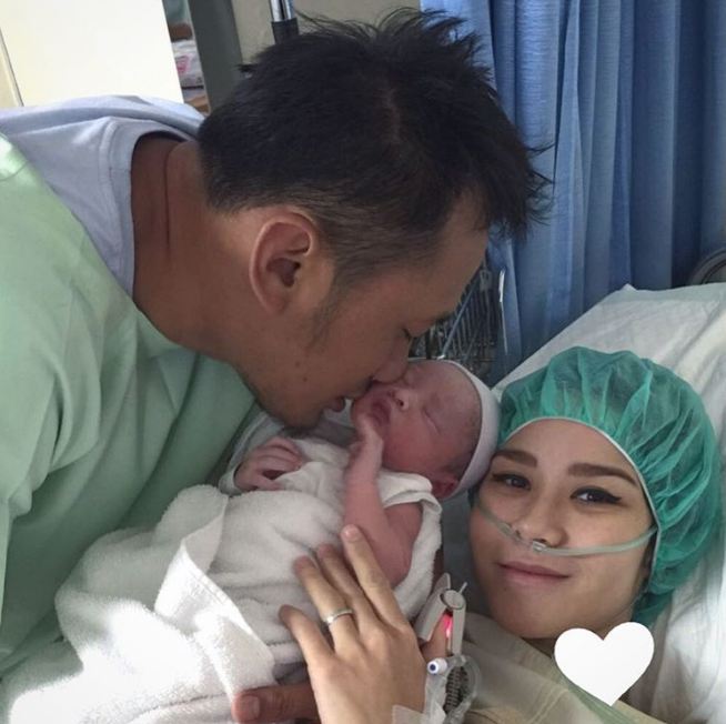 artis lahiran © 2016 brilio.net artis lahiran © 2016 brilio.net