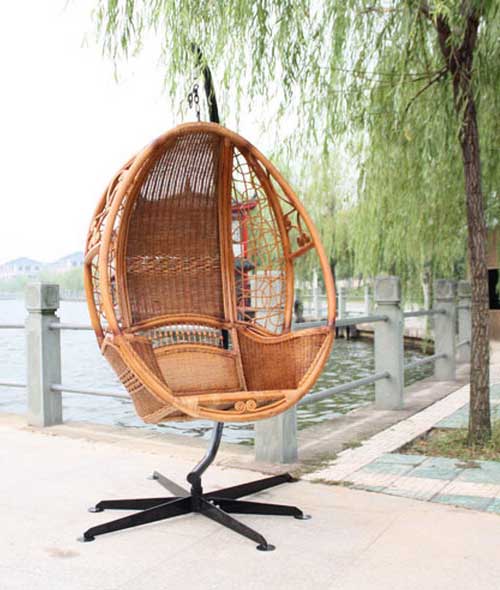 kursi bergaya hammock ini bikin tempat tinggalmu © 2016 brilio.net