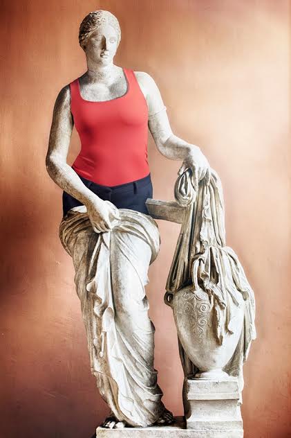 patung trendi istimewa