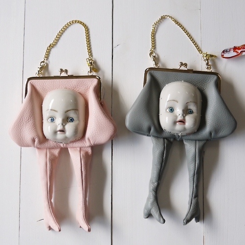 model tas aneh © 2016 brilio.net model tas aneh © 2016 brilio.net