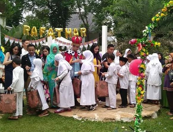 rafathar ultah © 2016 brilio.net rafathar ultah © 2016 brilio.net