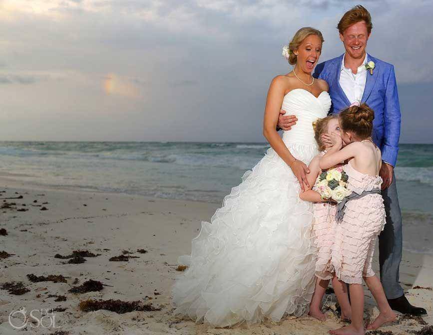 13 Foto pernikahan ini terlihat aneh karena anak kecil, tapi gemes!