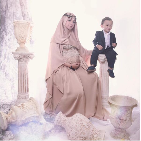 hamil berhijab © 2016 brilio.net