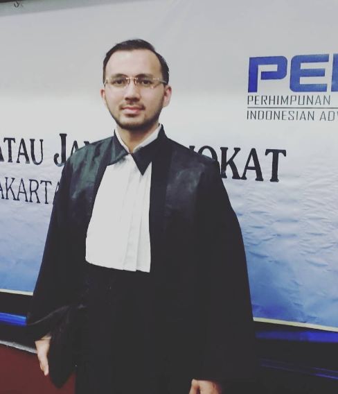 pengacara ganteng  © 2016 brilio.net