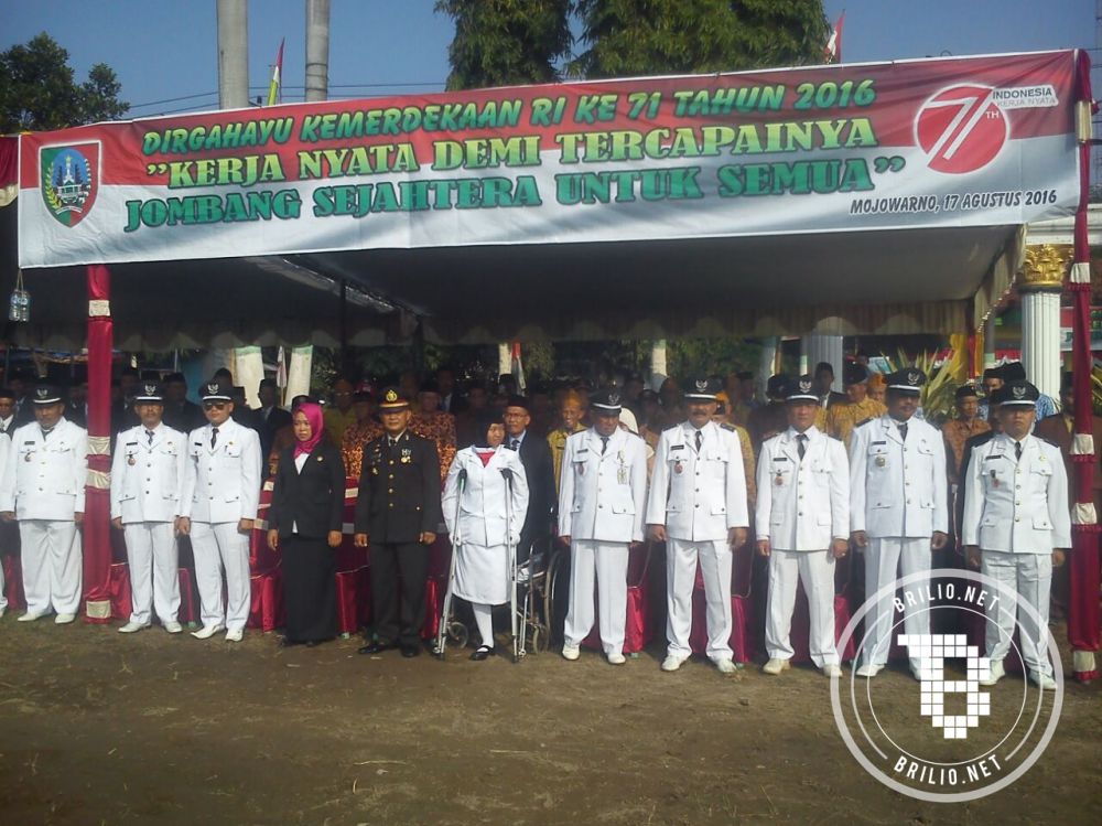 silvi keukeuh upacara © 2016 brilio.net