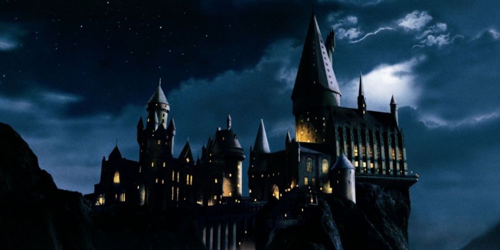 8 Rahasia film Harry Potter yang tak  diduga, benarkah Dumbledore gay?