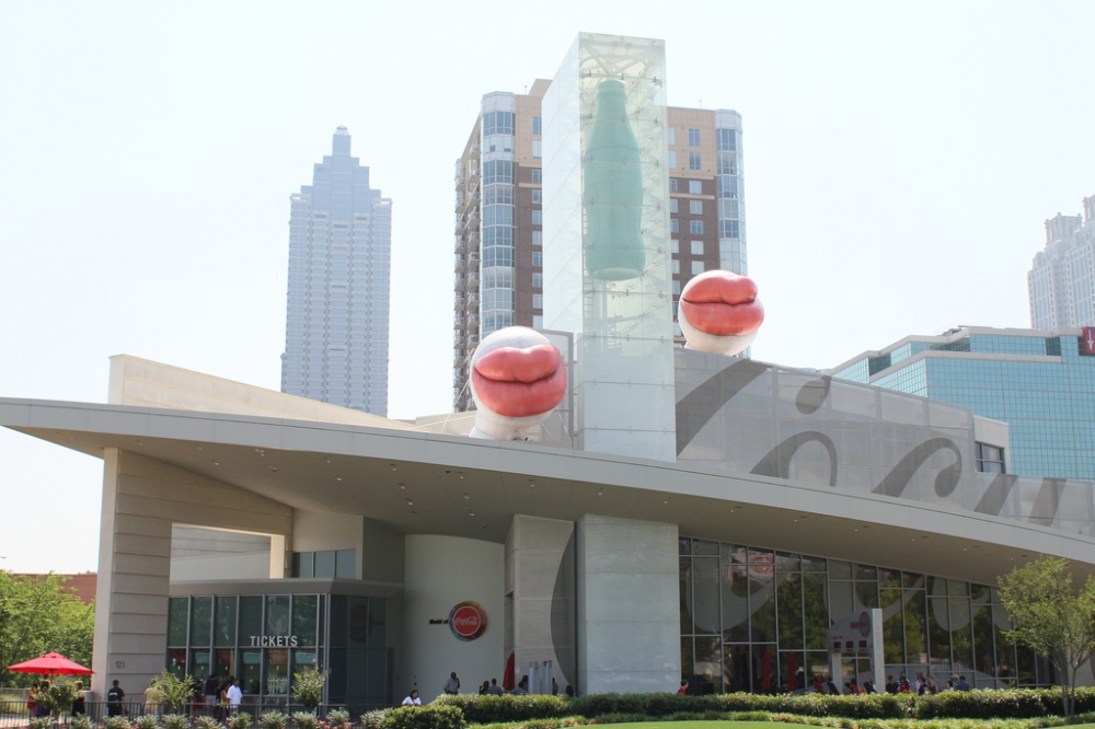 perusahaan raksasa sehari-hari © 2016 brilio.net