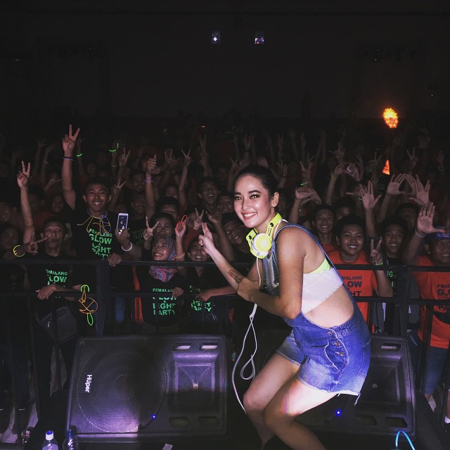 faradina tika © 2016 brilio.net faradina tika © 2016 brilio.net