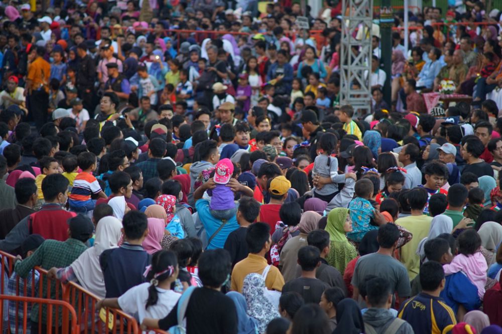 Raja Jogja tiup terompet, event FKY 2016 resmi dibuka