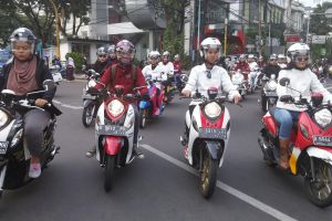 Ini 5 karakter cewek dilihat dari motor tunggangannya, kamu yang mana?