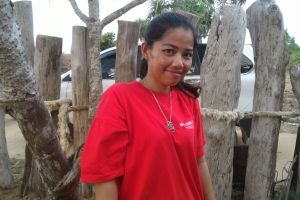 Verawati, ajak warga kelola sampah untuk biaya pendidikan