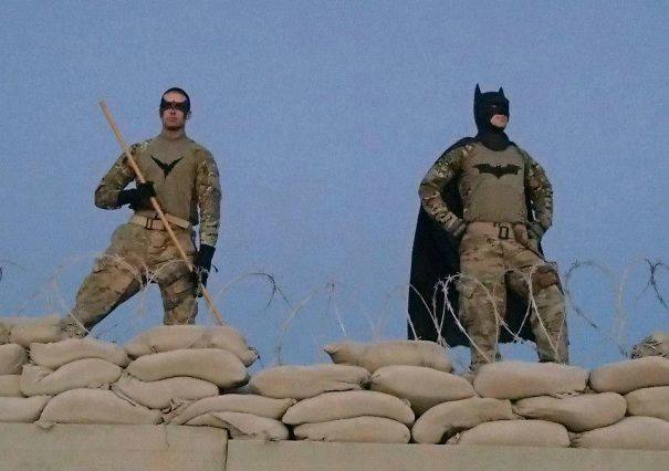 Cara tentara menghibur diri © 2016 brilio.net / GraphicsPedia