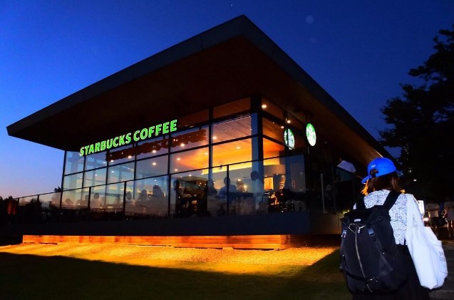 Ini kedai Starbucks terbaik di dunia, pecinta kopi pasti ingin ke sana