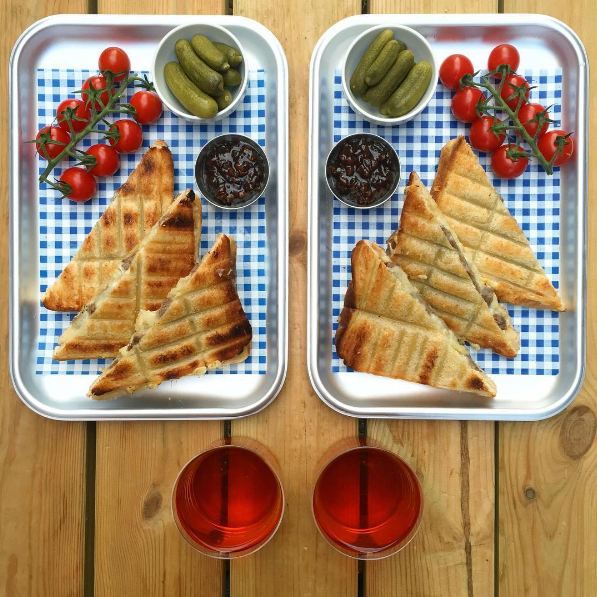 makanan ini disajikan secara simetris © 2016 brilio.net