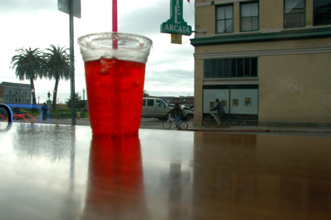 bahaya minuman bersoda © 2016 brilio.net