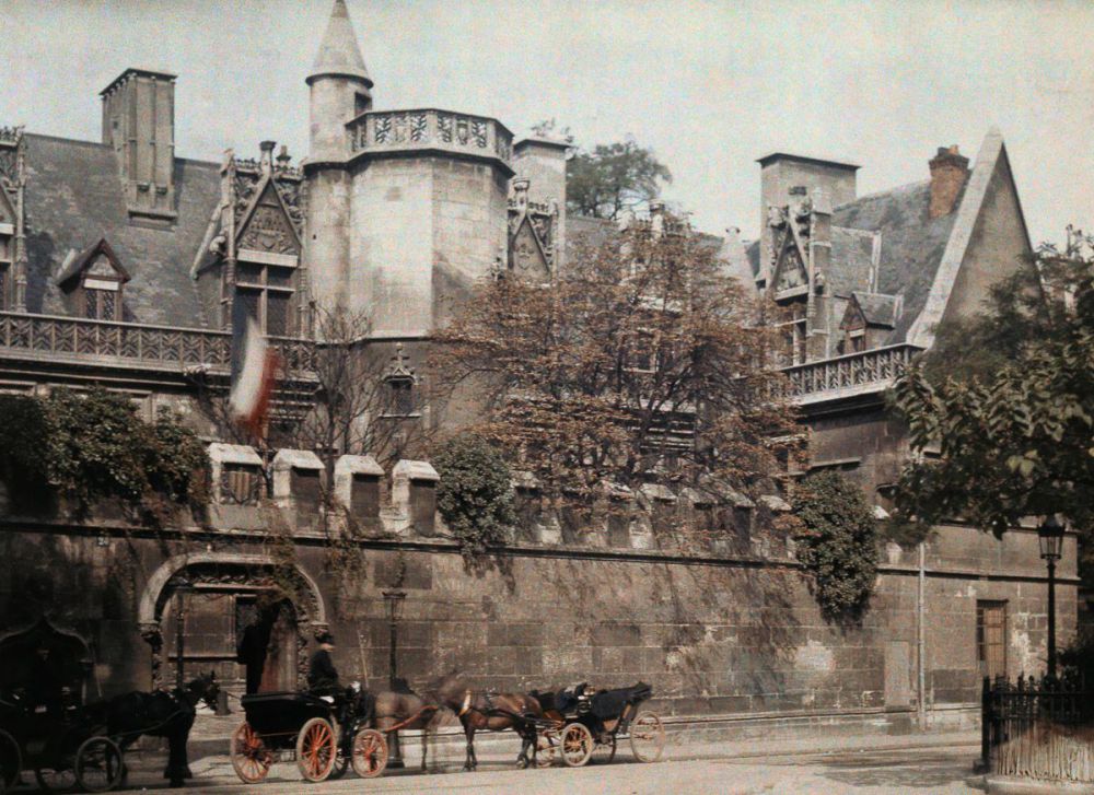 14 Foto langka keadaan Paris setelah Perang Dunia I