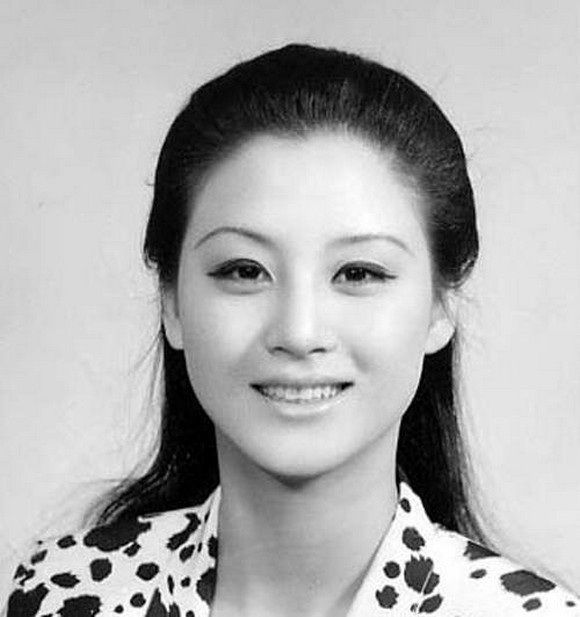 Belum ngetren oplas, ini penampilan 10 Miss Korea Selatan tahun 1970an