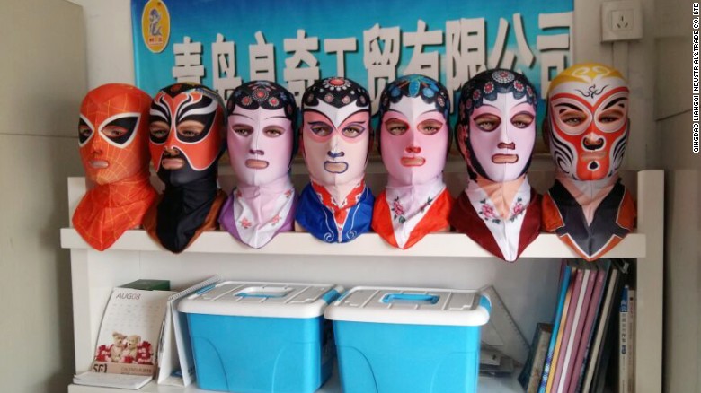 'Facekini' baju renang ala China yang sedang tren, gitu amat modelnya
