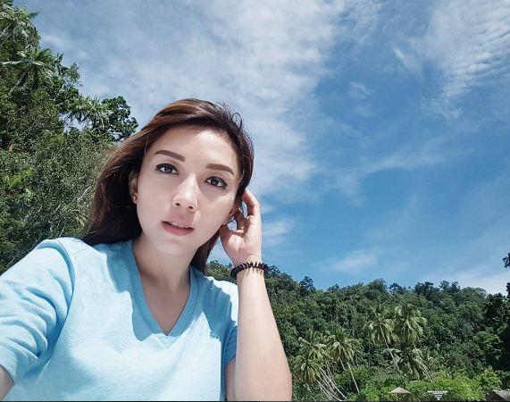 foto cantik tasya syarief pembawa berita yang bikin cowok © 2016 brilio.net foto cantik tasya syarief pembawa berita yang bikin cowok © 2016 brilio.net