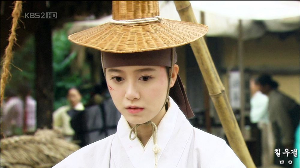 seleb kpop tomboi © 2016 brilio.net seleb kpop tomboi © 2016 brilio.net