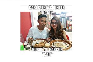10 Meme 'cari istri yang pinter' ini bikin jomblo ngakak sendiri