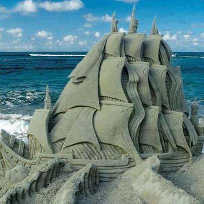 15 Sand art keren, bikin pengen main ke pantai