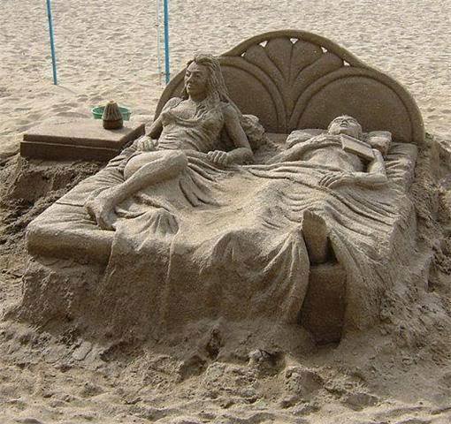 15 Sand art keren, bikin pengen main ke pantai