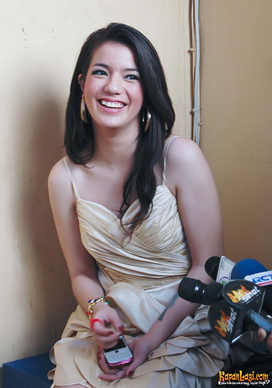 artis cantik narkoba 1-8 © 2016 brilio.net