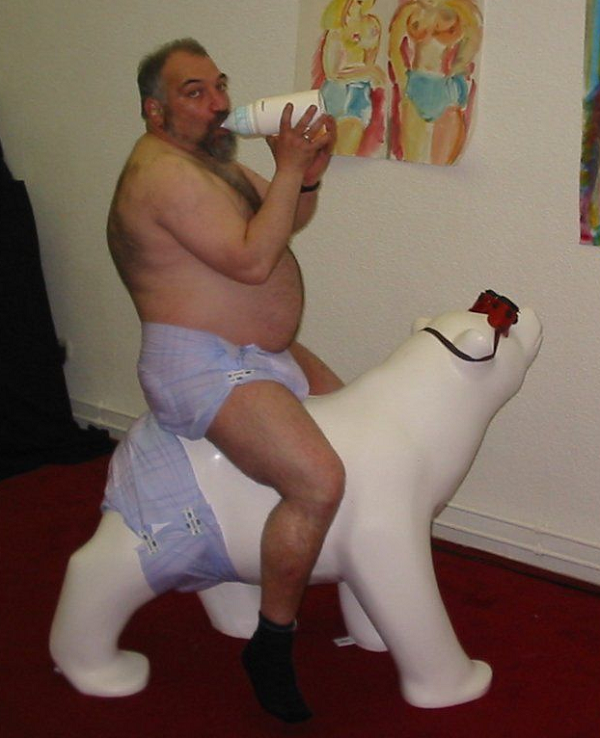 kelakuan bikin bertanya-tanya © 2016 brilio.net kelakuan bikin bertanya-tanya © 2016 brilio.net