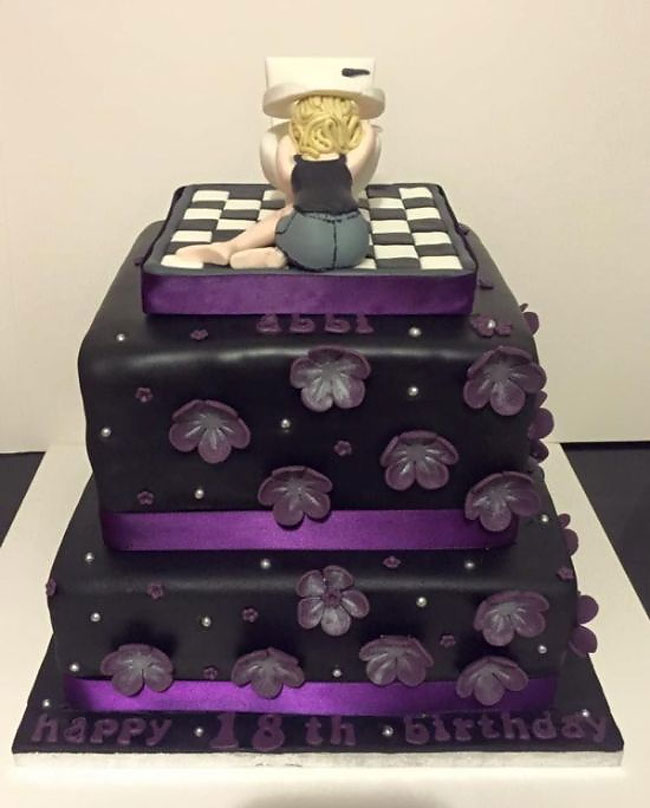 ibu ini kerjai anak di hari ulang tahun © 2016 brilio.net