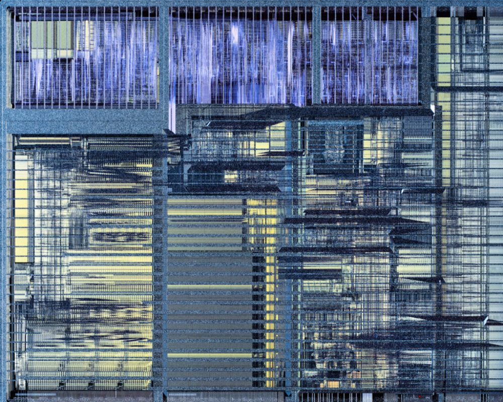 7 Foto ini tunjukkan komponen komputer mirip gedung perkotaan, wow!