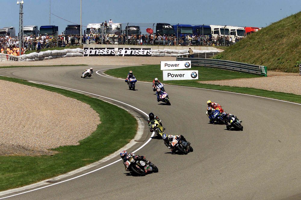 Sirkuit Legendaris © 2016 brilio.net Sirkuit Legendaris © 2016 brilio.net