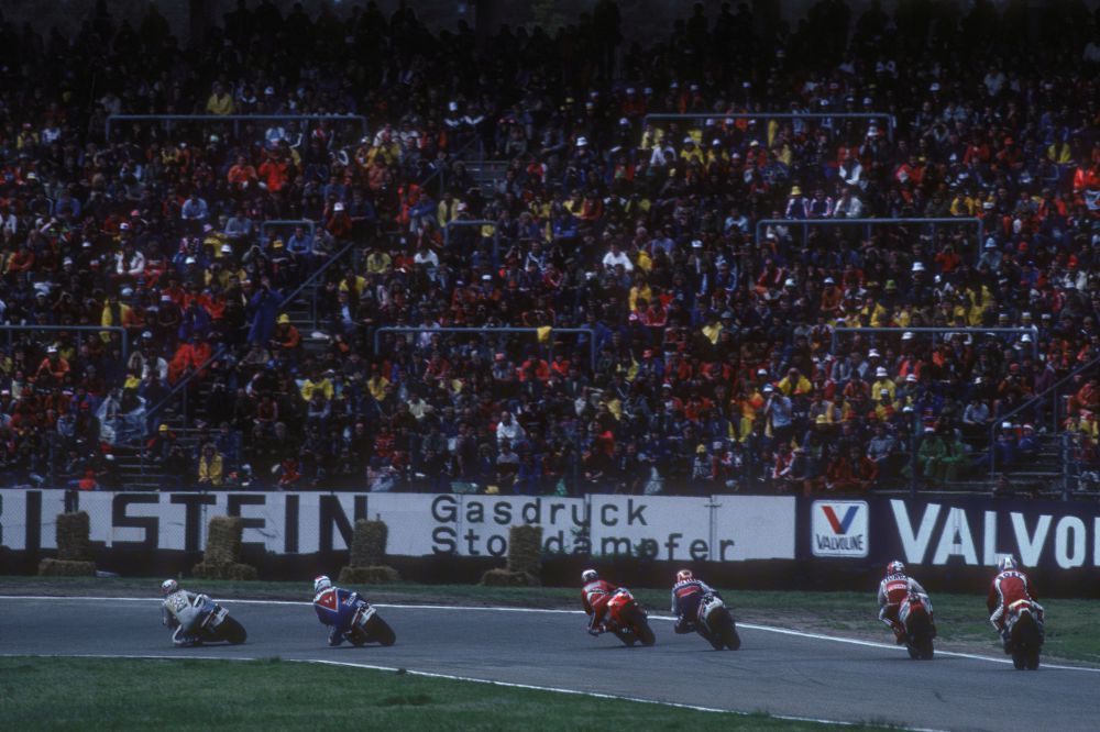 Sirkuit Legendaris © 2016 brilio.net Sirkuit Legendaris © 2016 brilio.net