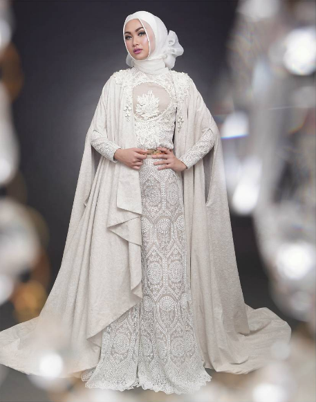 Buat yang berhijab, 12 Model gaun pengantin ini bisa jadi inspirasi