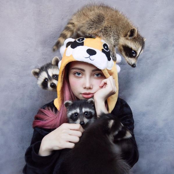 foto ellen selebgram bak boneka yang mirip lady gaga © 2016 brilio.net foto ellen selebgram bak boneka yang mirip lady gaga © 2016 brilio.net