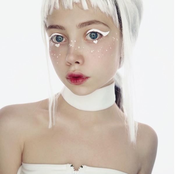 15 Potret Ellen Sheidlin, selebgram yang disebut-sebut mirip Lady Gaga