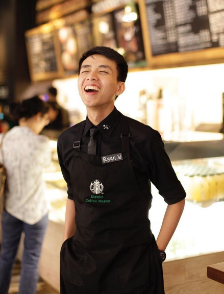 barista ganteng  © 2016 brilio.net barista ganteng  © 2016 brilio.net