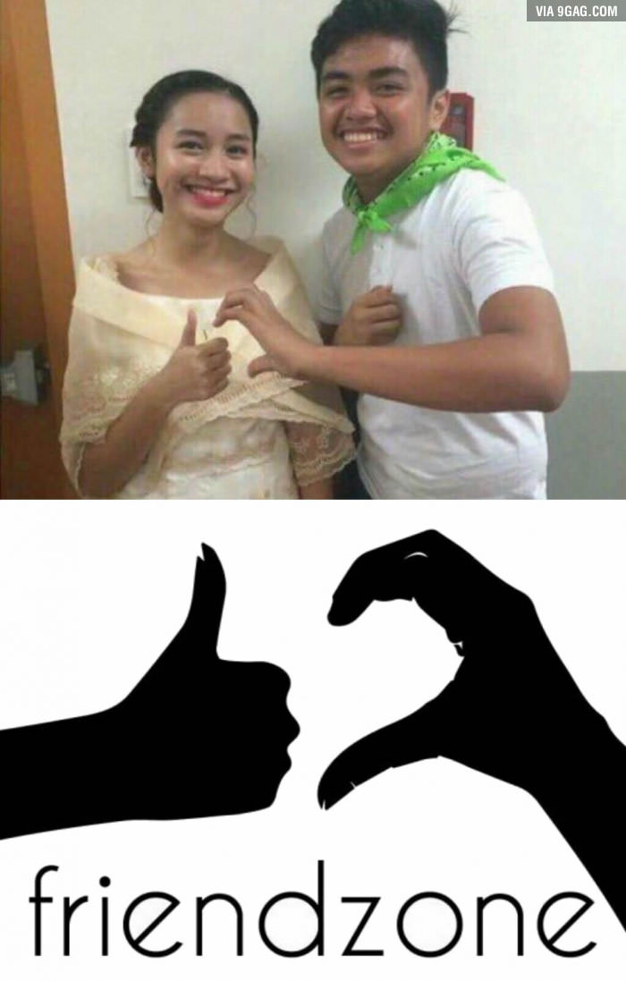 Logo friendzone © 2016 brilio.net / 9gag