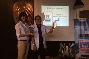 Aplikasi ini bantu kamu konsultasi sakit gigi hanya lewat HP lho