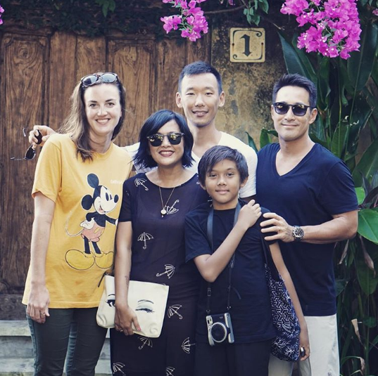 sarah sechan dan suami 1-10 © 2016 brilio.net sarah sechan dan suami 1-10 © 2016 brilio.net