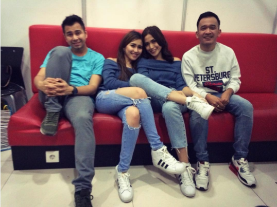 raffi dan ayu ting ting 1-11 © 2016 brilio.net