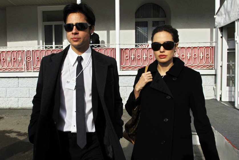 Brad Pitt dan Angelina Jolie © 2016 brilio.net Brad Pitt dan Angelina Jolie © 2016 brilio.net