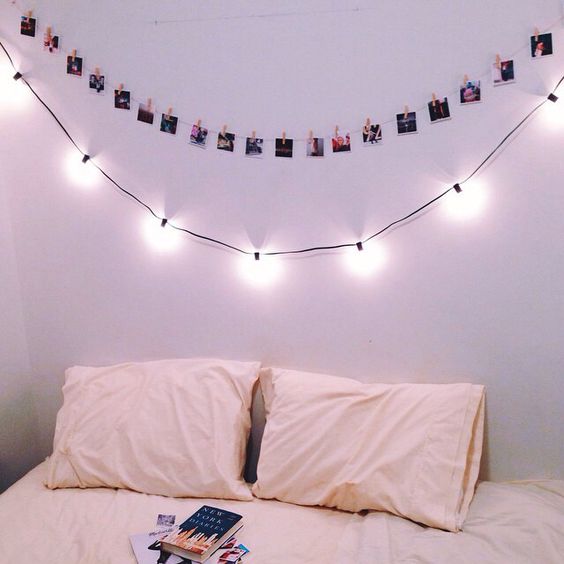 10 Ide menghias kamar  tidur  dengan lampu LED bak di 