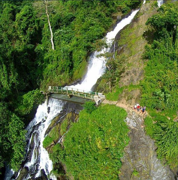 air terjun Lombok © 2016 brilio.net air terjun Lombok © 2016 brilio.net