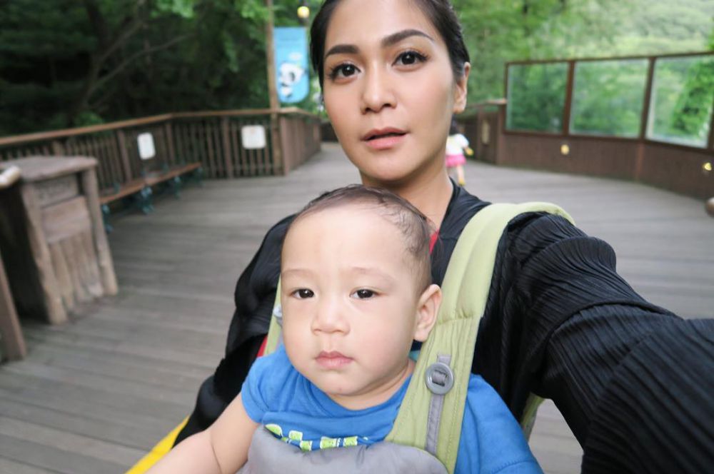 caca dan syifa © 2016 brilio.net caca dan syifa © 2016 brilio.net